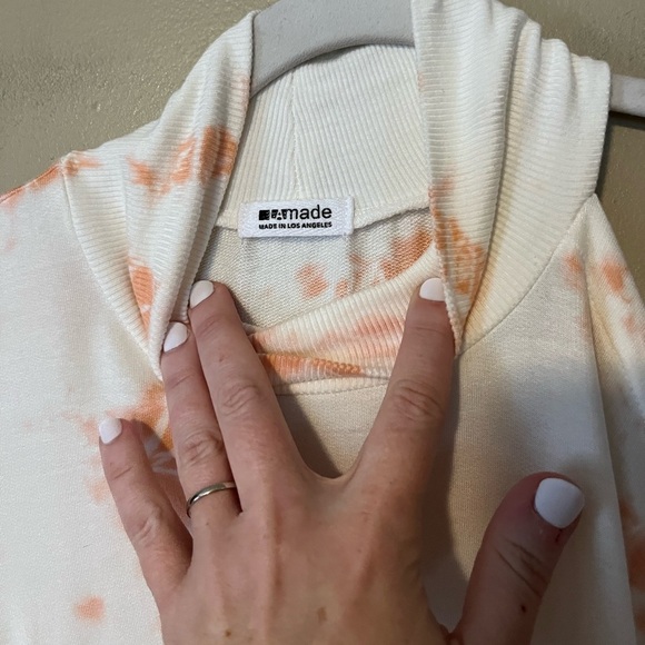 Evereve LA Made Essec Tie Dye Off The Shoulder Mock Neck Top - Picture 3 of 6